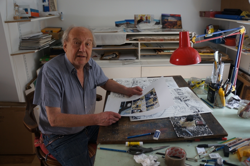 Jean-Claude Mézières dans son atelier parisien